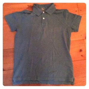 Collared tee shirt